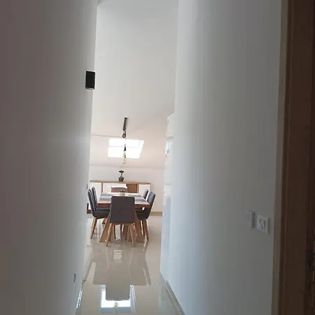 Penthouse Sunset Apartman *