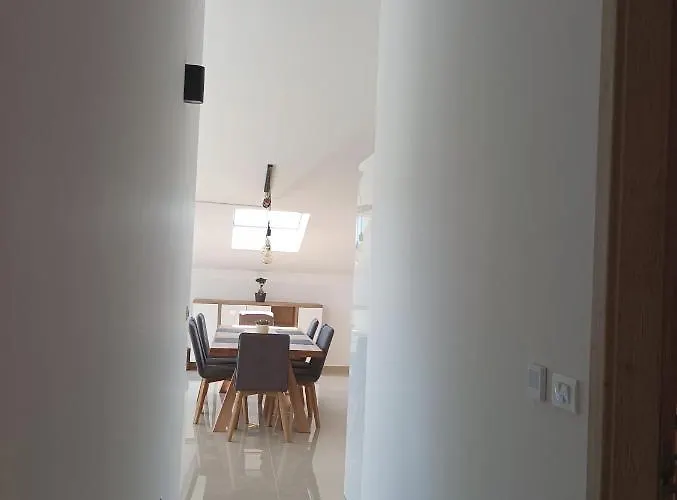 Penthouse Sunset Apartman *